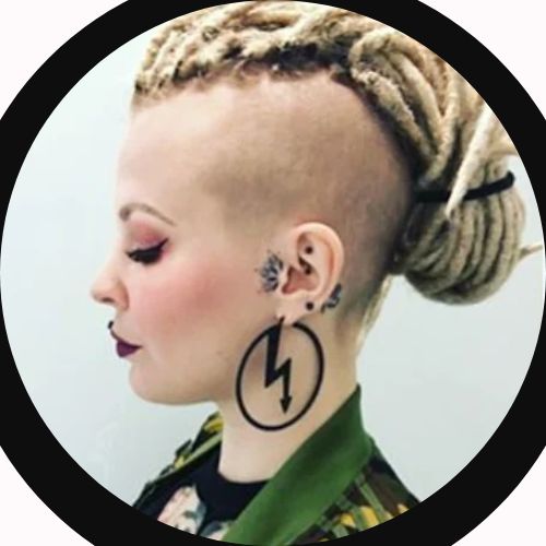 Mohawk Dreads Girls Hairstyle 8