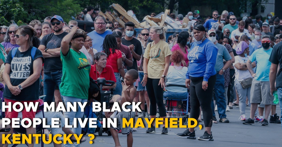 How many people live in Mayfield, Kentucky?