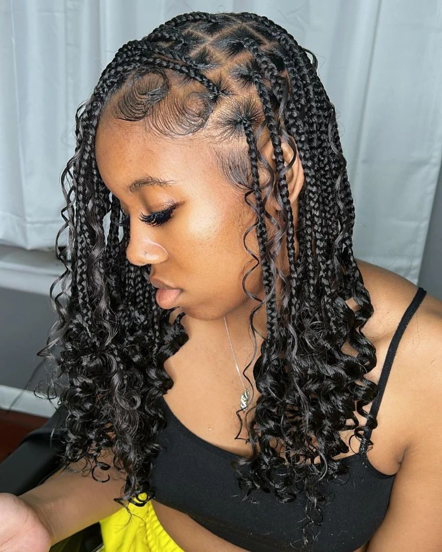 1. Shoulder Length Knotless with Curls